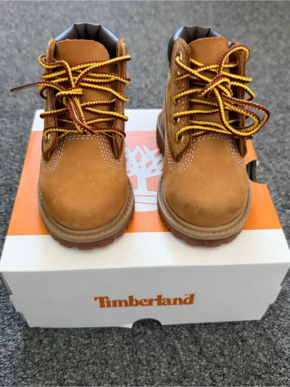 Timberland Kids Wheat Nubuck Lace-Up Boots with Yellow & Brown Laces